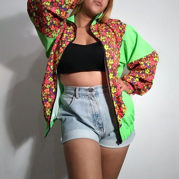 LAST ONE!!! 90s Neon Floral Windbreaker - Picture 8 of 8